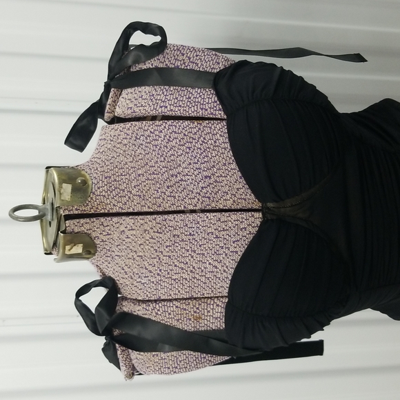 🎉HP🎉Shein Black and Nude Rouged Crop Top - Picture 4 of 8